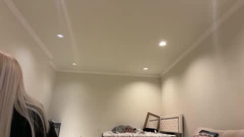 Snapshot of lilybrown07 chatting on February 2026 10:06:01 PM lilybrown07 online show from February 2026 10:06:01 PM