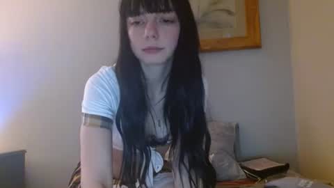 Lily Grace online show from October 2025 12:43:02 AM