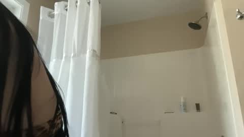 Lily Grace online show from May 2026 12:06:01 AM