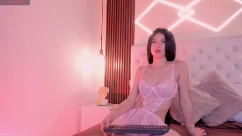 Lili online show from March 2026 12:11:01 PM