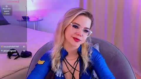 Rose online show from October 2025 05:42:02 AM