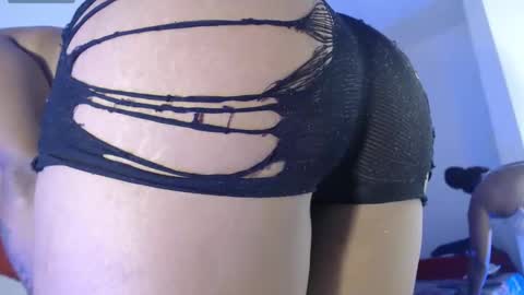 lilyspringfu online show from September 2025 06:13:02 PM