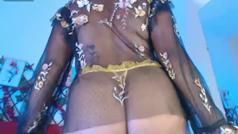 lilyspringfu online show from October 2025 03:21:02 PM