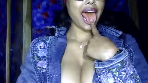 limaakter246618 online show from February 2026 09:55:01 PM