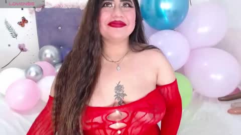 Snapshot of lin_jayani chatting on April 2026 11:02:02 PM Lin online show from April 2026 11:02:02 PM