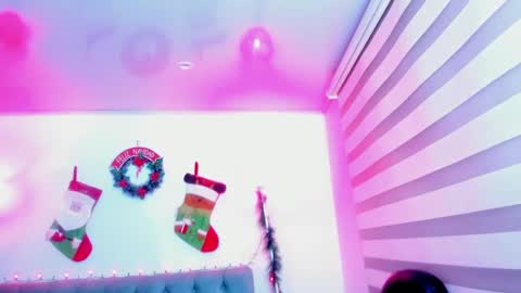  Lina Bedoya  online show from December 2024 10:28:01 AM