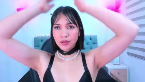  Lina Bedoya  online show from February 2025 11:57:02 AM