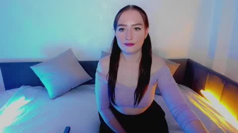 Snapshot of lina_flawless chatting on March 2025 01:53:01 AM Lina online show from March 2025 01:53:01 AM