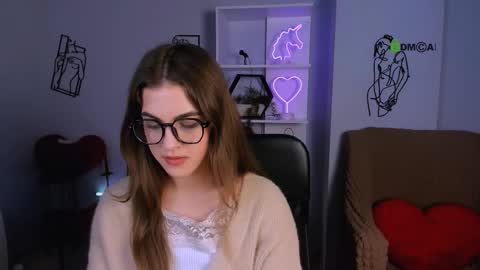 lina_fox12 online show from October 2025 12:24:01 PM