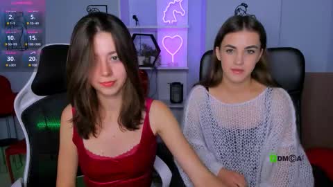 lina_fox12 online show from October 2025 12:15:01 PM