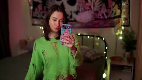 Lina -  online show from February 2026 03:05:02 AM