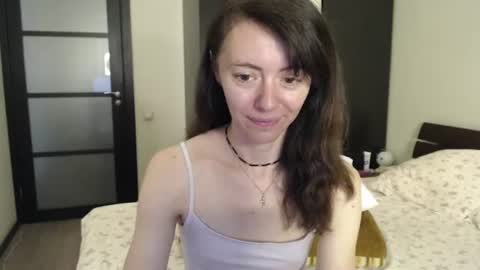 Snapshot of lina_rouge_ chatting on July 2026 03:32:01 AM Lina Rouge online show from July 2026 03:32:01 AM