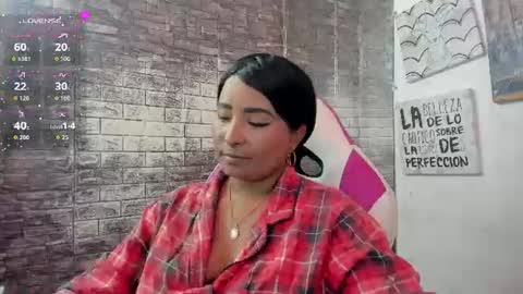 LINA SANCHEZ online show from July 2026 02:22:02 PM