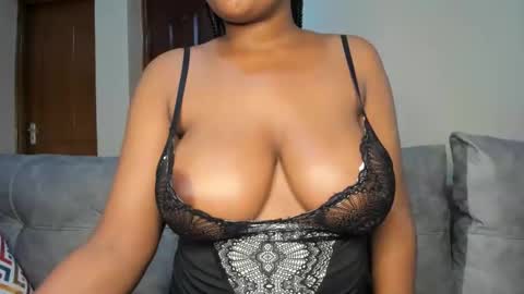 lina sexy58 online show from November 2025 01:44:02 PM