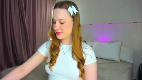 Lina online show from April 2026 01:00:01 AM