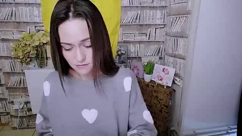 Lina online show from October 2025 05:59:01 AM