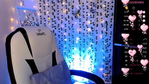 Lina online show from April 2026 04:56:01 AM