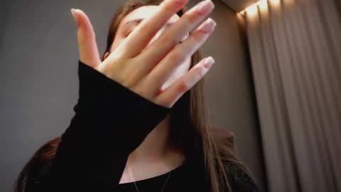 Lina online show from December 2025 06:36:02 PM