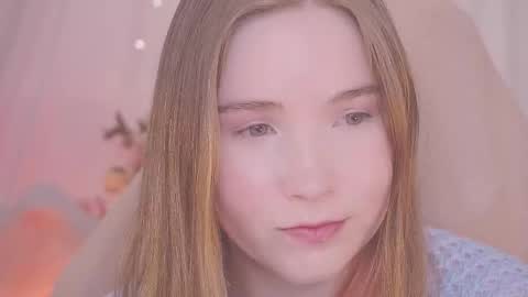 Lina online show from December 2025 04:33:02 AM