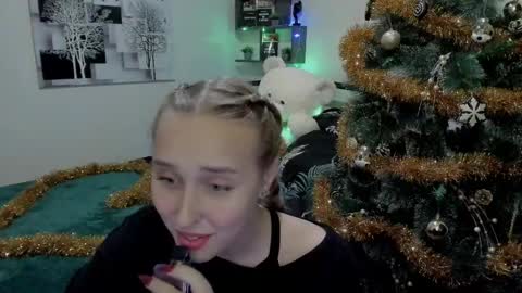 Snapshot of linatruly chatting on December 2024 12:07:02 AM Lina online show from December 2024 12:07:02 AM