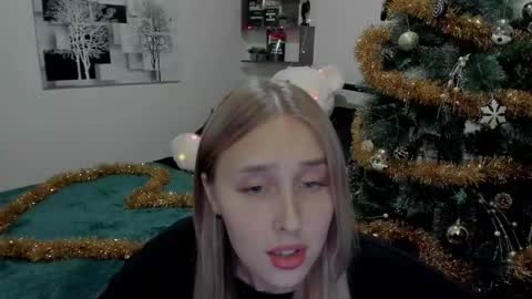 Snapshot of linatruly chatting on December 2024 07:32:02 PM Lina online show from December 2024 07:32:02 PM