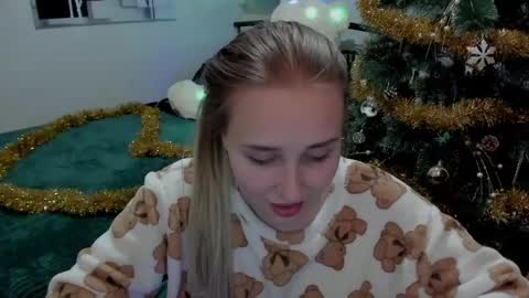 Snapshot of linatruly chatting on December 2024 12:03:02 AM Lina online show from December 2024 12:03:02 AM