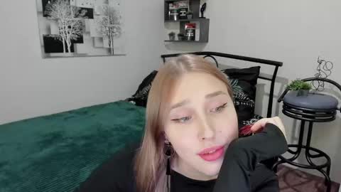 Snapshot of linatruly chatting on February 2025 01:02:01 AM Lina online show from February 2025 01:02:01 AM