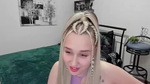 Snapshot of linatruly chatting on February 2025 11:41:02 PM Lina online show from February 2025 11:41:02 PM