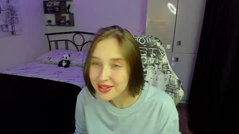 Lina online show from November 2025 10:22:02 PM