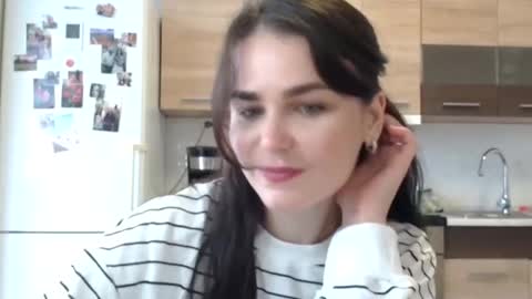 Linda online show from September 2025 01:16:01 PM