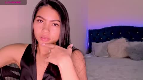 Alana online show from December 2024 09:22:02 PM