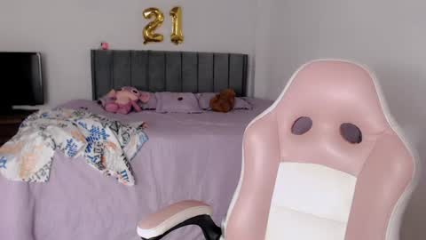 Snapshot of linda_brown_1 chatting on June 2026 12:09:02 PM linda brown online show from June 2026 12:09:02 PM