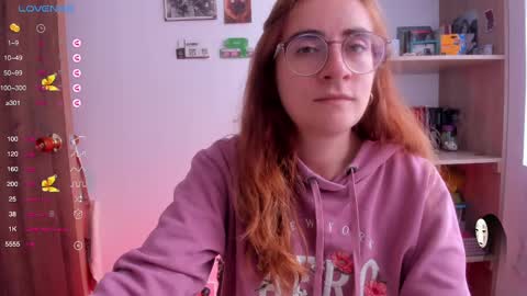 Giggles  online show from February 2025 04:44:01 PM