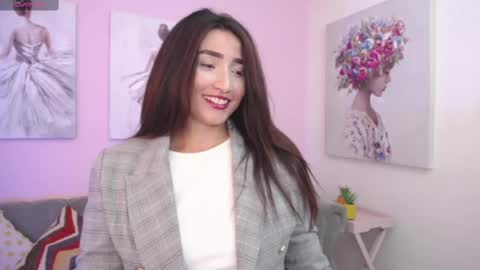 Maria Paula online show from February 2025 12:09:02 PM