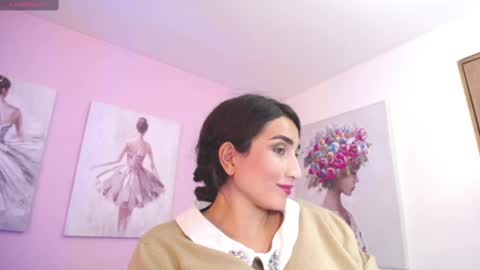 Maria Paula online show from March 2025 12:12:01 PM