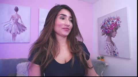 Maria Paula online show from October 2025 12:13:02 PM