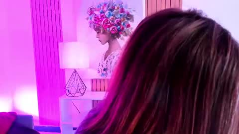 Snapshot of linda_norris chatting on July 2026 12:11:01 PM linda_norris online show from July 2026 12:11:01 PM