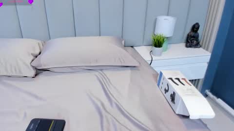 linda_sofi__ online show from March 2026 09:18:02 PM