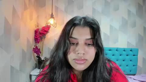 Snapshot of lindabreexlove chatting on May 2026 04:44:02 PM online show from May 2026 04:44:02 PM