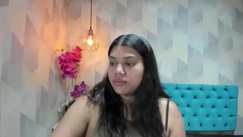 Snapshot of lindabreexlove chatting on June 2026 01:46:01 PM online show from June 2026 01:46:01 PM