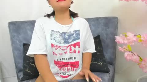 Snapshot of lindacastro2 chatting on May 2026 06:48:02 PM ig linda cw2 online show from May 2026 06:48:02 PM
