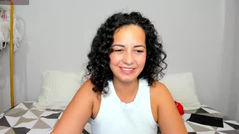 Snapshot of lindainsatiable chatting on June 2026 01:12:02 AM Linda online show from June 2026 01:12:02 AM