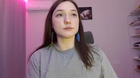 Call me Linda online show from December 2025 06:24:02 PM