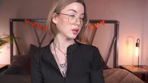 your Linda is back online show from February 2025 10:58:02 AM
