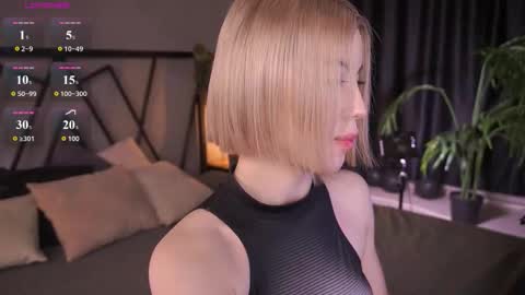 Snapshot of lindathacker chatting on February 2026 04:39:02 AM your Linda is back online show from February 2026 04:39:02 AM