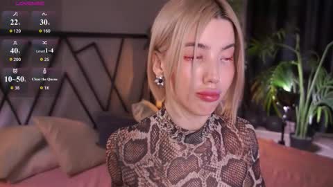 Snapshot of lindathacker chatting on March 2026 05:08:02 AM your Linda is back online show from March 2026 05:08:02 AM