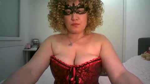 LindaXSmile online show from March 2025 10:17:02 PM