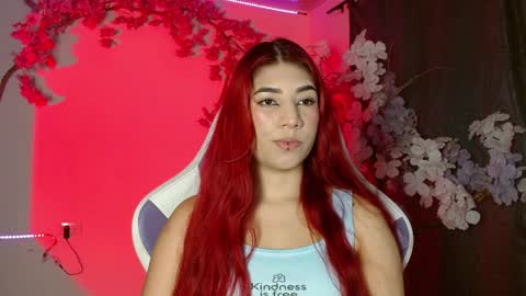 Snapshot of lindseyferrer1 chatting on April 2026 09:09:02 PM LINDSEYFERRER online show from April 2026 09:09:02 PM