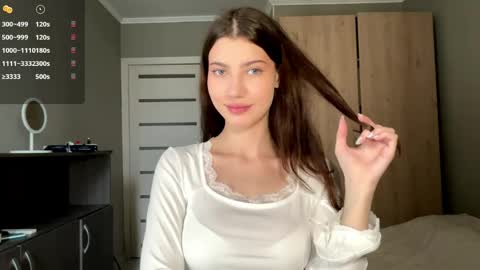 Linda online show from May 2026 12:32:02 PM