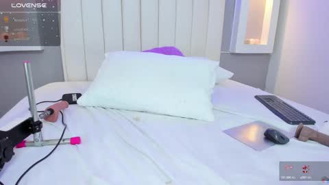 LINDA online show from January 2025 03:22:01 PM